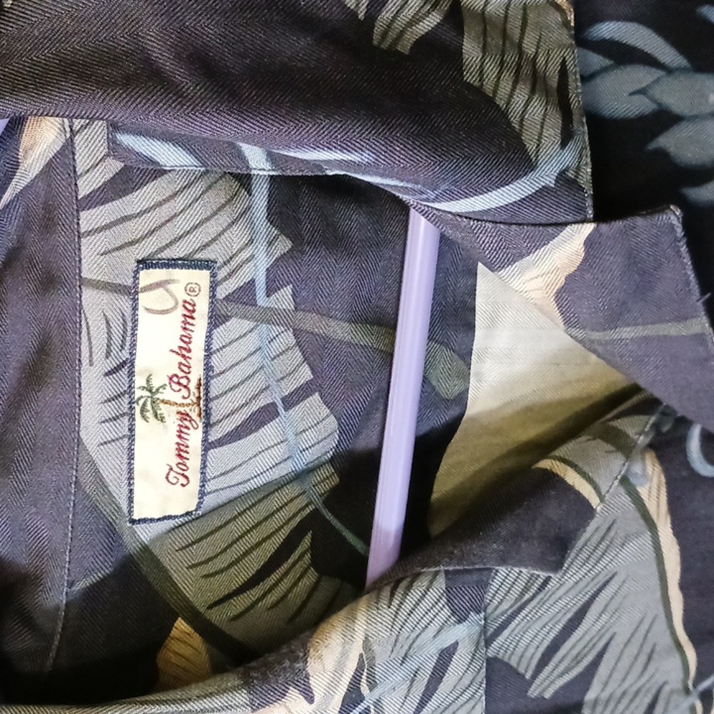 Tommy Bahama silk button up shirt